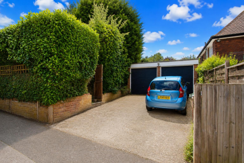 GARAGES.png