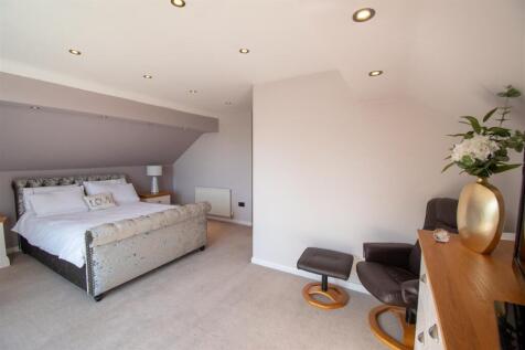 Photo 10-07-2025, 17 23 37.jpg