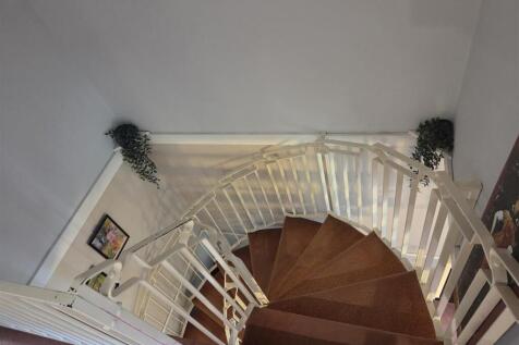 Allington Close, Taunton photo 4