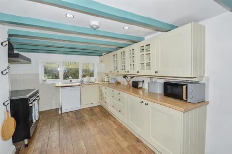 Upham Kitchen Dining Room