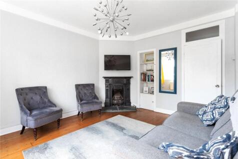 Holdsworth House, Tulse Hill, London, SW2 photo 3