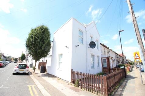 Poynton Rd N17
