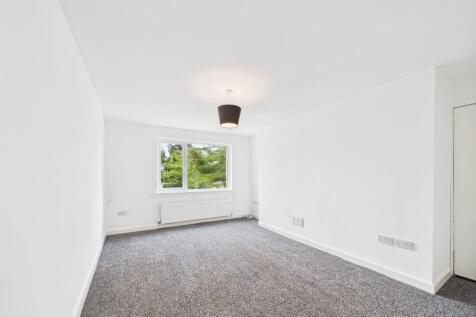 Main Street, East Kilbride, G74 photo 4