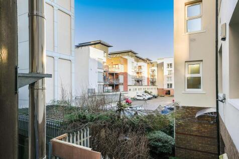 Property Image 11