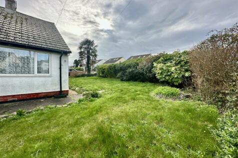 Front Side Garden.jpg