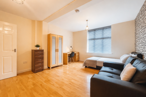 1-bed house on Market Street, Loughborough, £1,018/mo