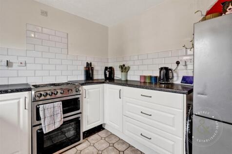 Blaise Place (11).jpg