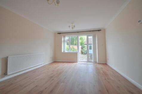 Living room 1.jpg