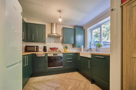 16 Beechrome Drive ES 11.jpg