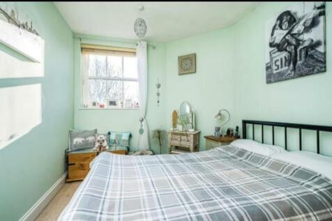 Screenshot_20200623-095450_Rightmove-1-1.jpg