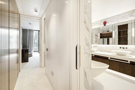 Hall / Bathroom