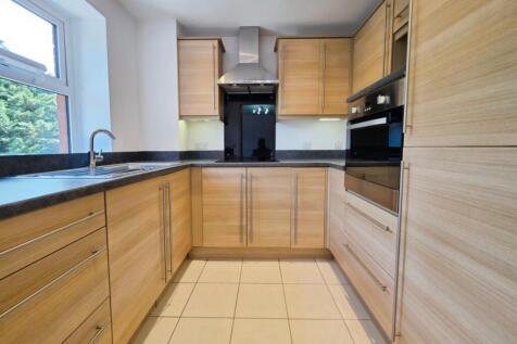 Cainscross Road, Stroud photo 4