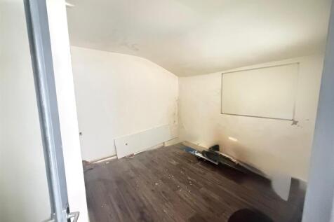 WhatsApp Image 2025-10-22 at 12.18.30 (2).jpeg