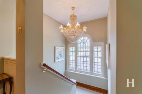 4 bed, 4 bath Detached in Birmingham - Photo 20