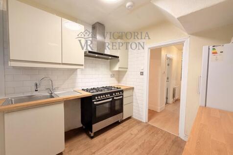 Cottrell Road, Greenbank, BS5    photo 5