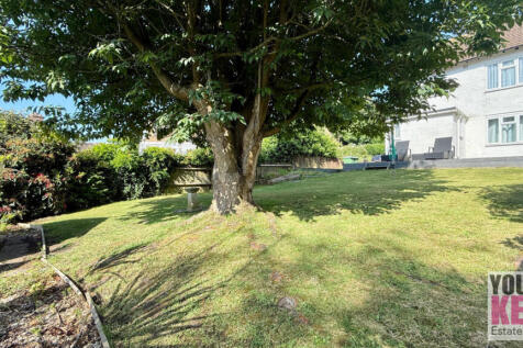 Hythe Estate Agents - Your Key Move. Free property