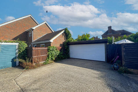 Garage &amp; Driveway
