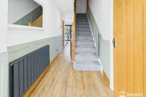 Entrance Hall.jpg