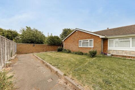 Front Garden (2)