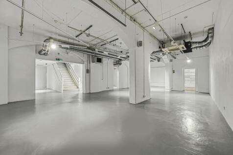 OFFICE 4.jpg