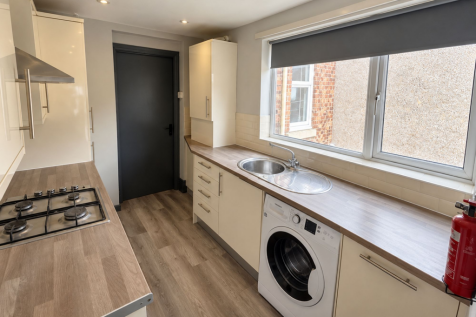 Hotspur Street, Newcastle Upon Tyne, NE6 photo 3