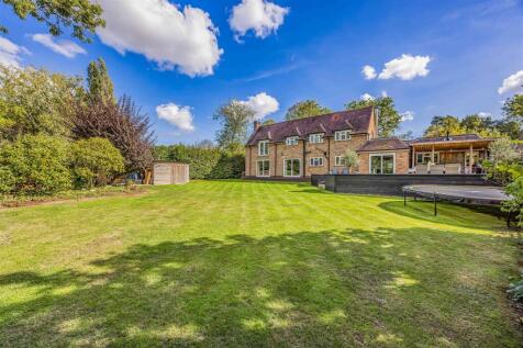 Kings Ride, Hambledon Road, Denmead-Small-PorticoM