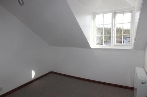bedroom a.JPG