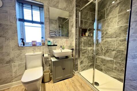 thumbnail_IMG-178...