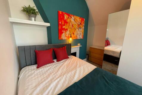 Room 5, Nantwich Road, Crewe, CW2 photo 3
