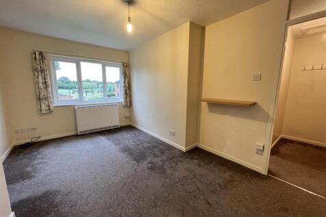 Stanway Close, Taunton photo 4