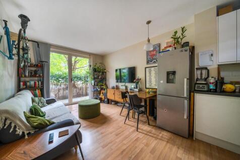 London, SE11 - property photo