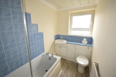 Bailliehill Place, Kilmarnock, East Ayrshire, KA1 photo 5