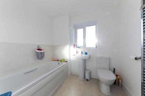 Bathroom.jpg