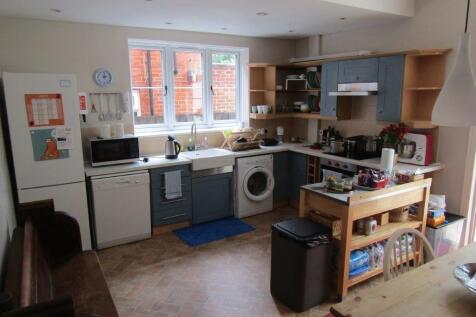 Kitchen/Dining Ar...