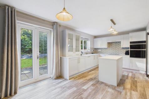 Rosemary Way, Downham Market, Norfolk, PE38 9UB photo 2