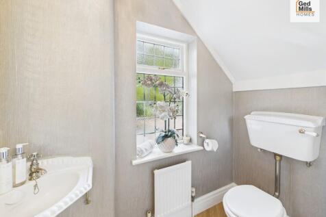 CAM04261G0-PR0080...