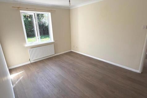 Brookside Way, West End, Hampshire photo 4