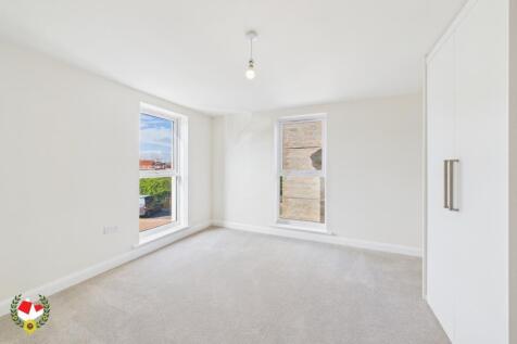Luton Close, Yate, Bristol photo 4
