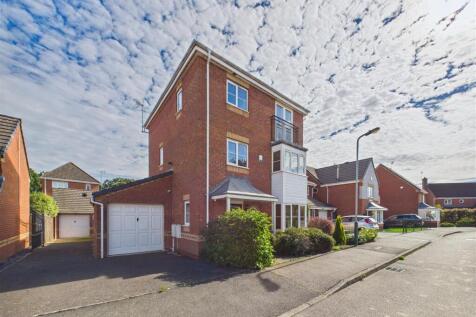 Approach/ Driveway &amp; Garage