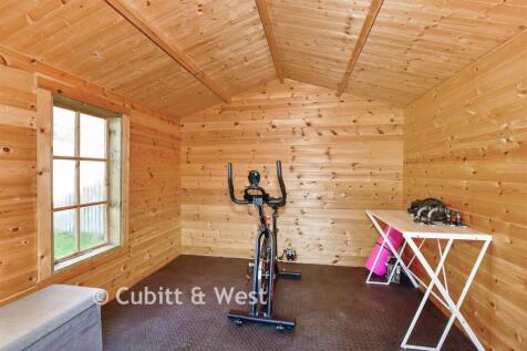 Workshop/Outbuildings