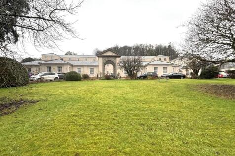 Russell Court Complex.jpeg