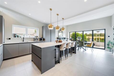 1 Meadow View-12.jpg
