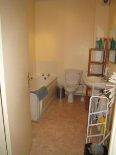 Bathroom.jpg