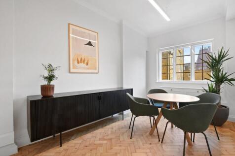 092237GCCSLOA  35 Duke St  Office 8 Original 6.J