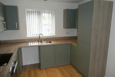 Turner Place, Deepcar, Sheffield, S36 2AX photo 3