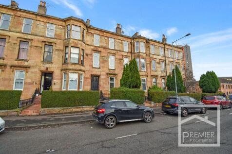 4 bedroom Top Floor Flat To Let