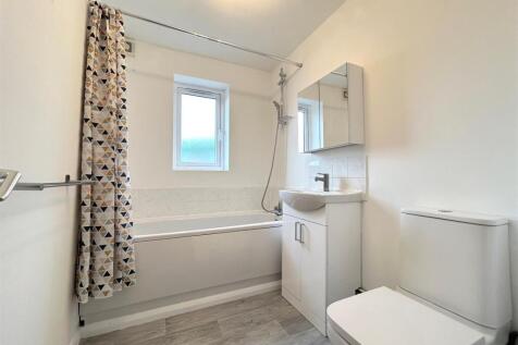 Bathroom.jpeg