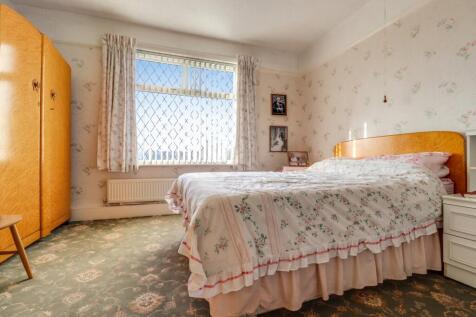 10- Rob Hammond EweMove Pontefract