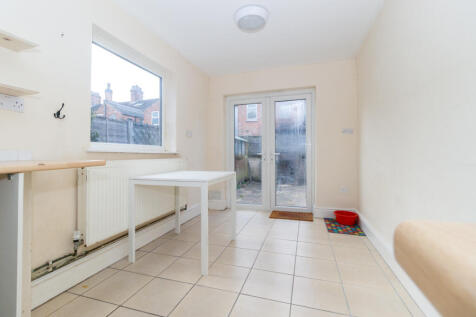 Ratcliffe Road, Loughborough, Leicestershire photo 4