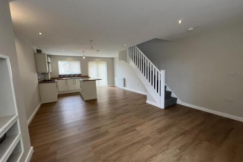 St. Marys Drive, Wyke photo 5